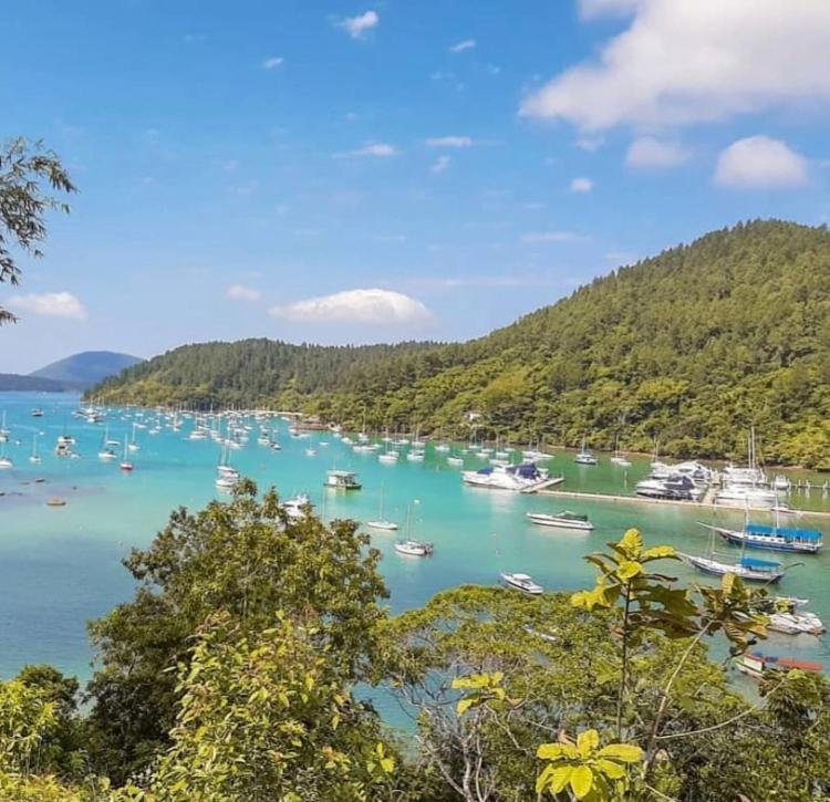 Hospedaria Vitoria Mar Ubatuba Bagian luar foto