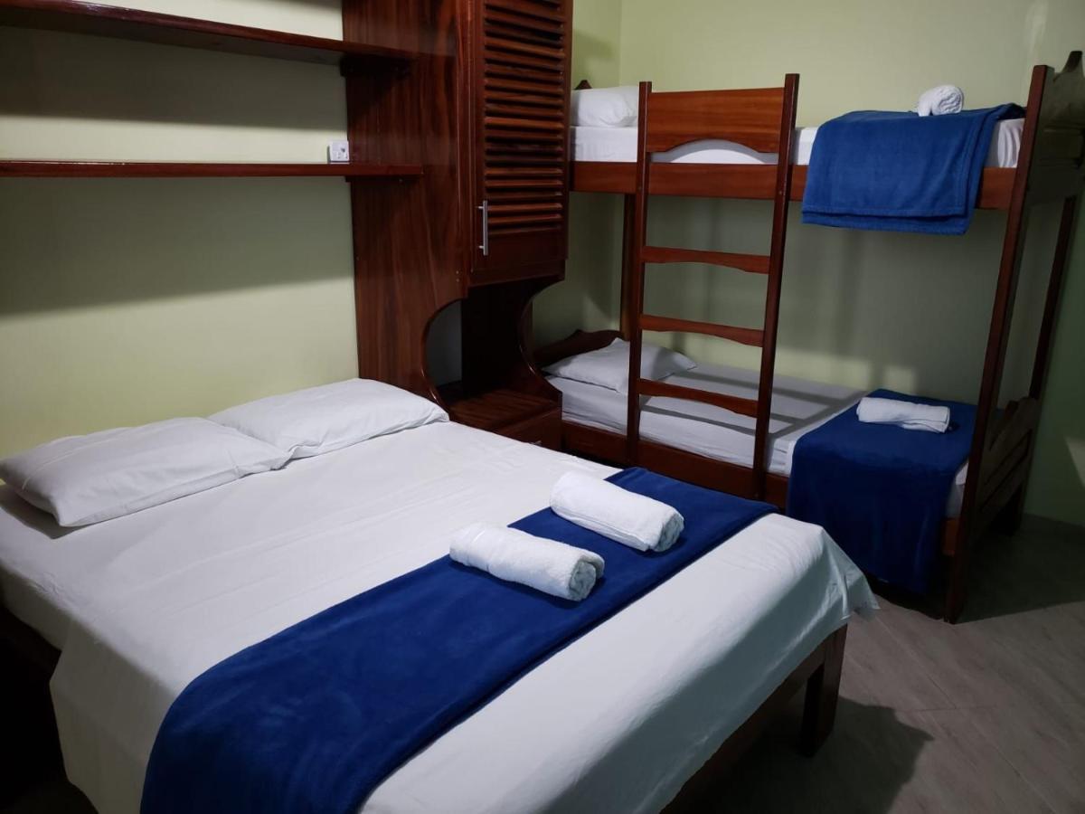 Hospedaria Vitoria Mar Ubatuba Bagian luar foto