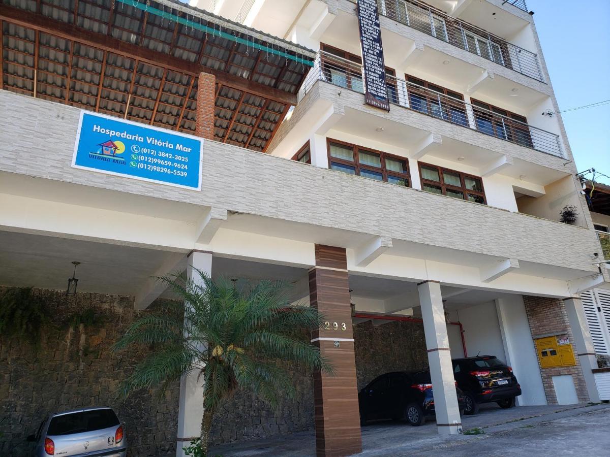 Hospedaria Vitoria Mar Ubatuba Bagian luar foto