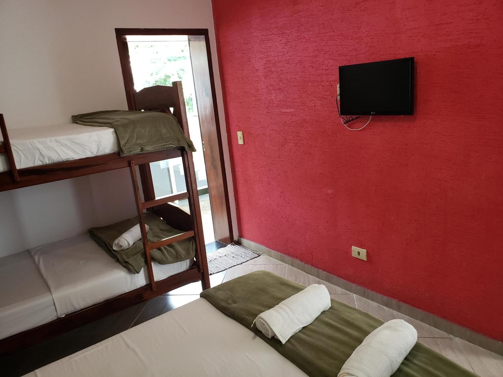 Hospedaria Vitoria Mar Ubatuba Bagian luar foto