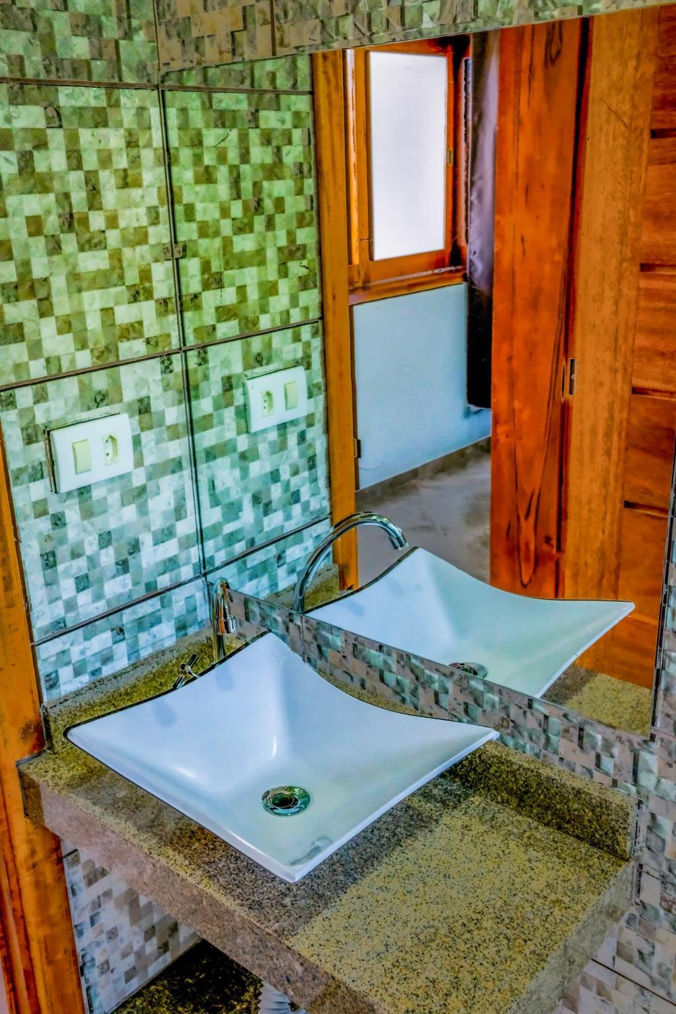 Hospedaria Vitoria Mar Ubatuba Bagian luar foto