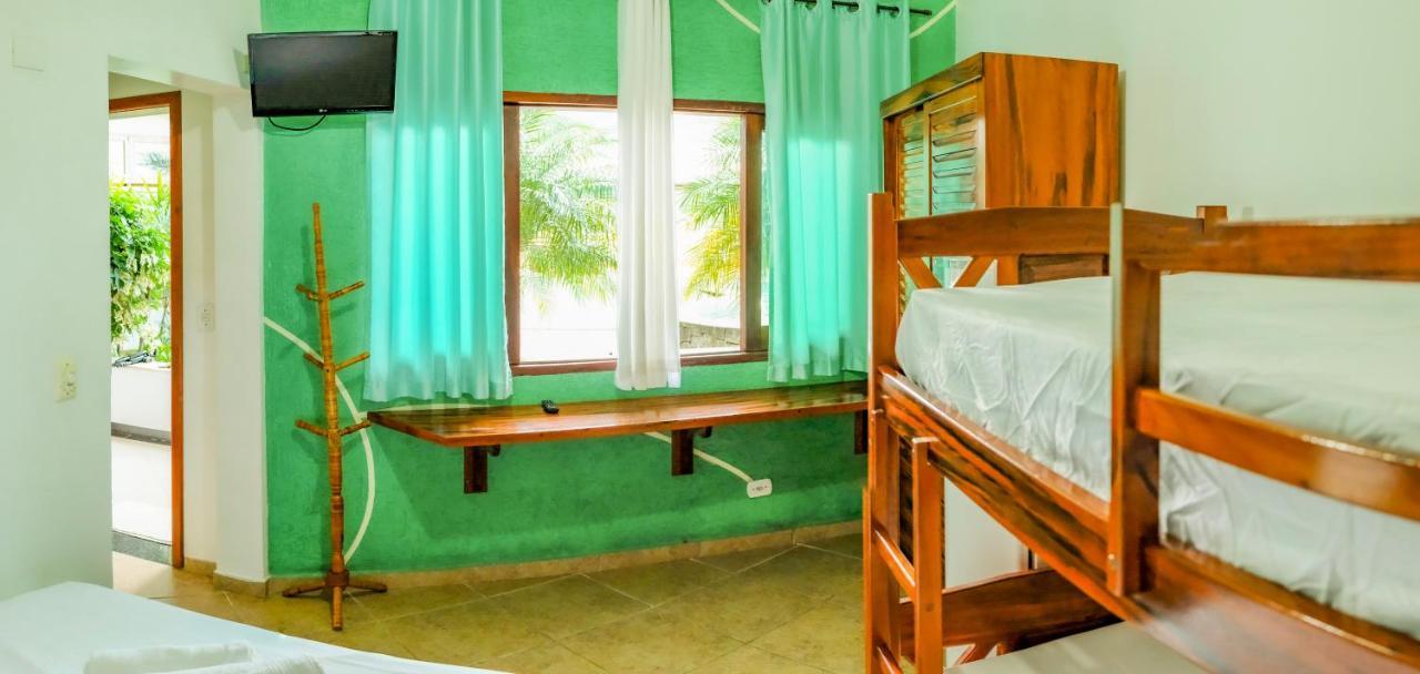 Hospedaria Vitoria Mar Ubatuba Bagian luar foto