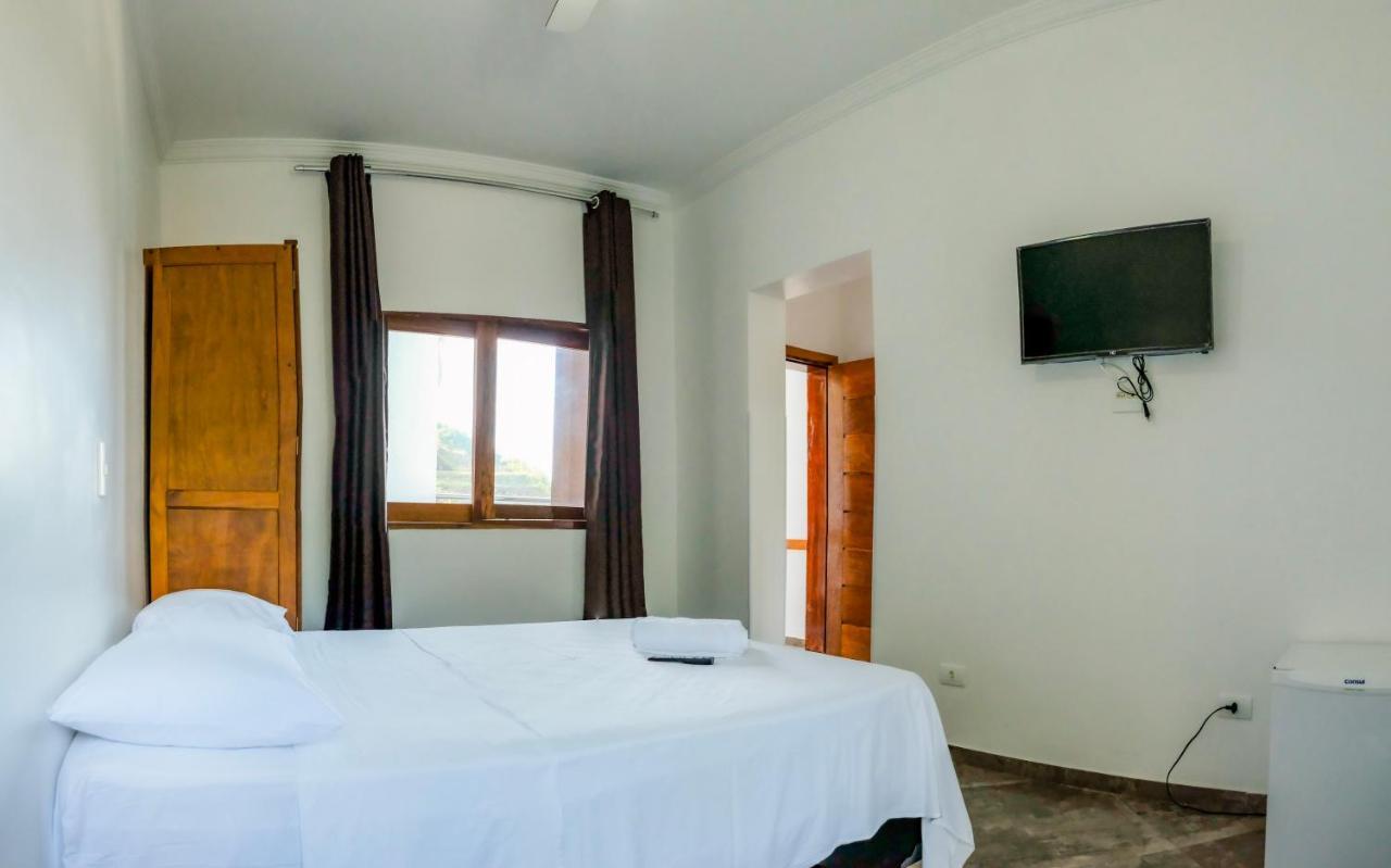 Hospedaria Vitoria Mar Ubatuba Bagian luar foto